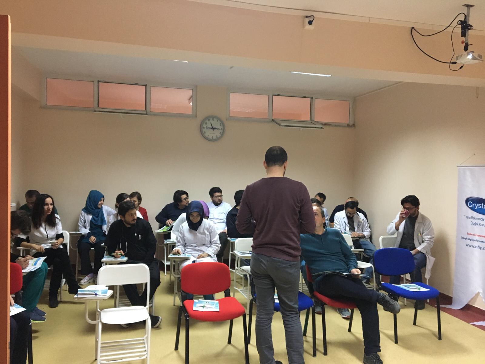 Crystalin Ürün Eğitim Toplantısı (Konya Meram Tıp Fakültesi Hastanesi - Acil Servis)